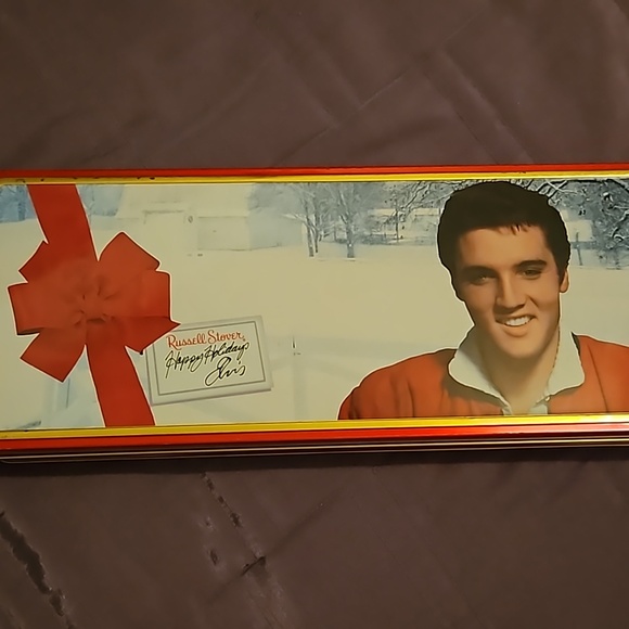 1999 Russell Stover Candy Elvis Holiday Tin - Picture 1 of 6
